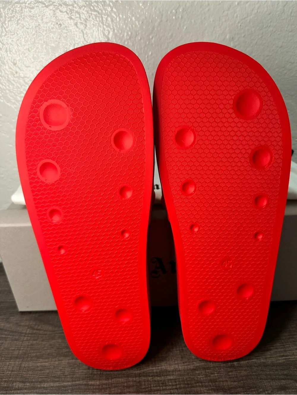Palm Angels bold red
